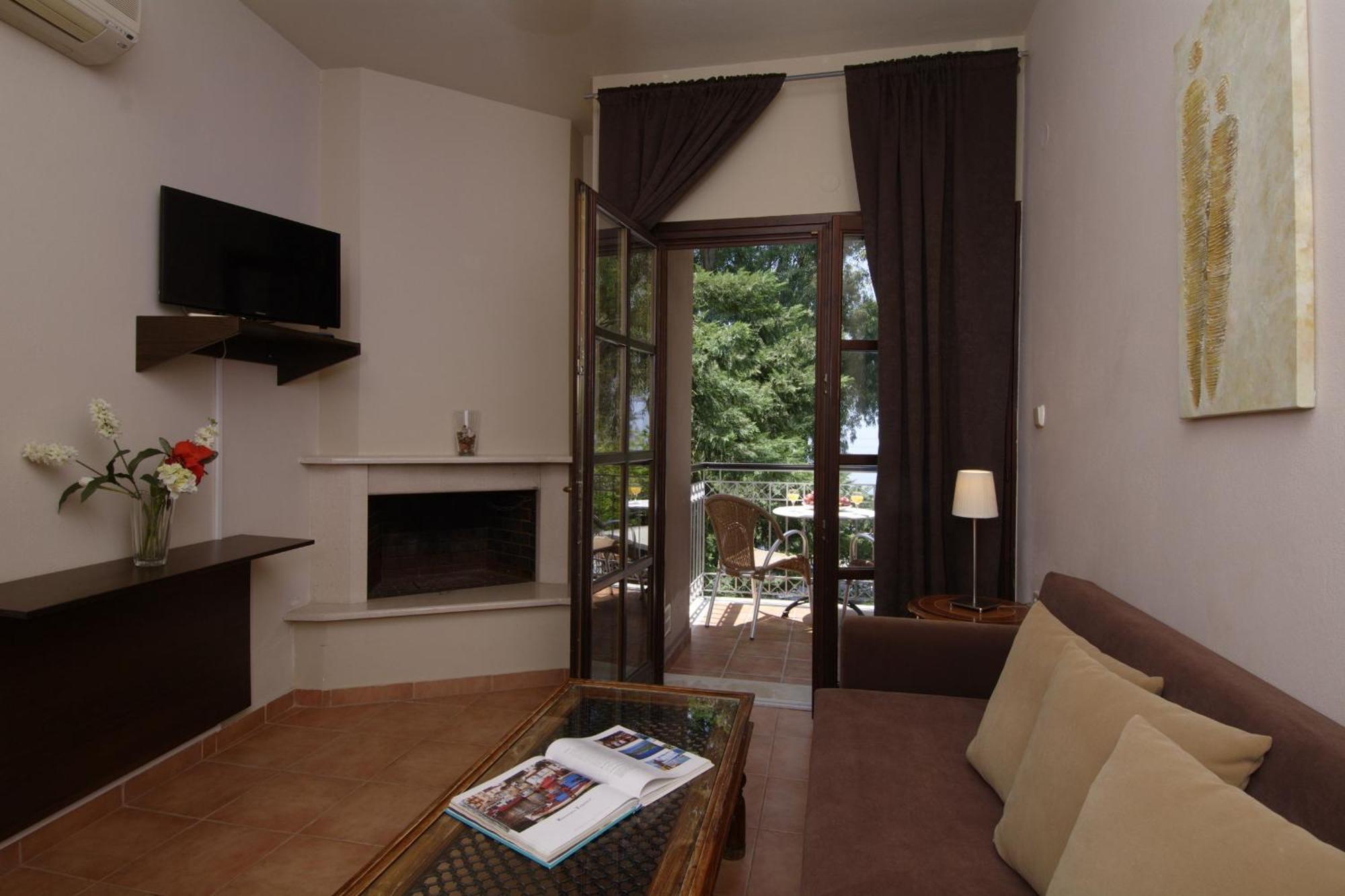 Enalion Hotel Kala Nera Bagian luar foto